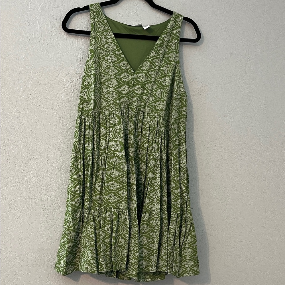 Sincerely Jules Green Floral Mini Dress Size M NWT